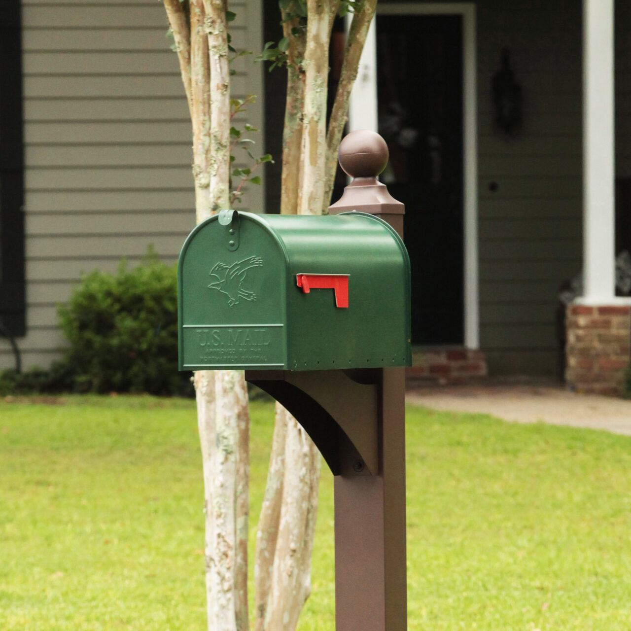 Elite Large Post Mount Mailbox – Green | Architectural Mailboxes