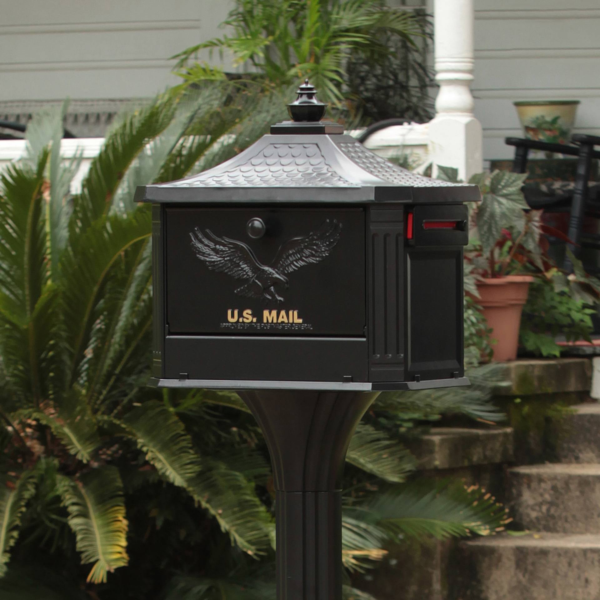 Hamilton Locking Post Mount Mailbox Black Architectural Mailboxes