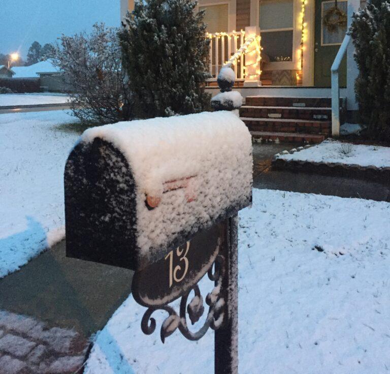 How to Winterize Your Mailbox